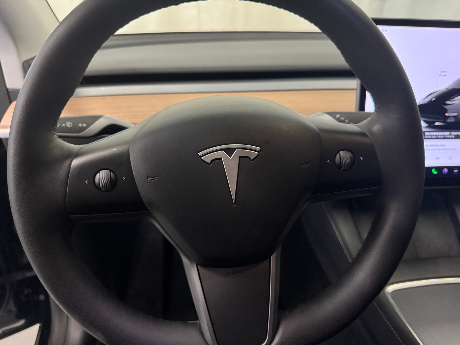 Thumbnail: 2023 Tesla Model Y - 4