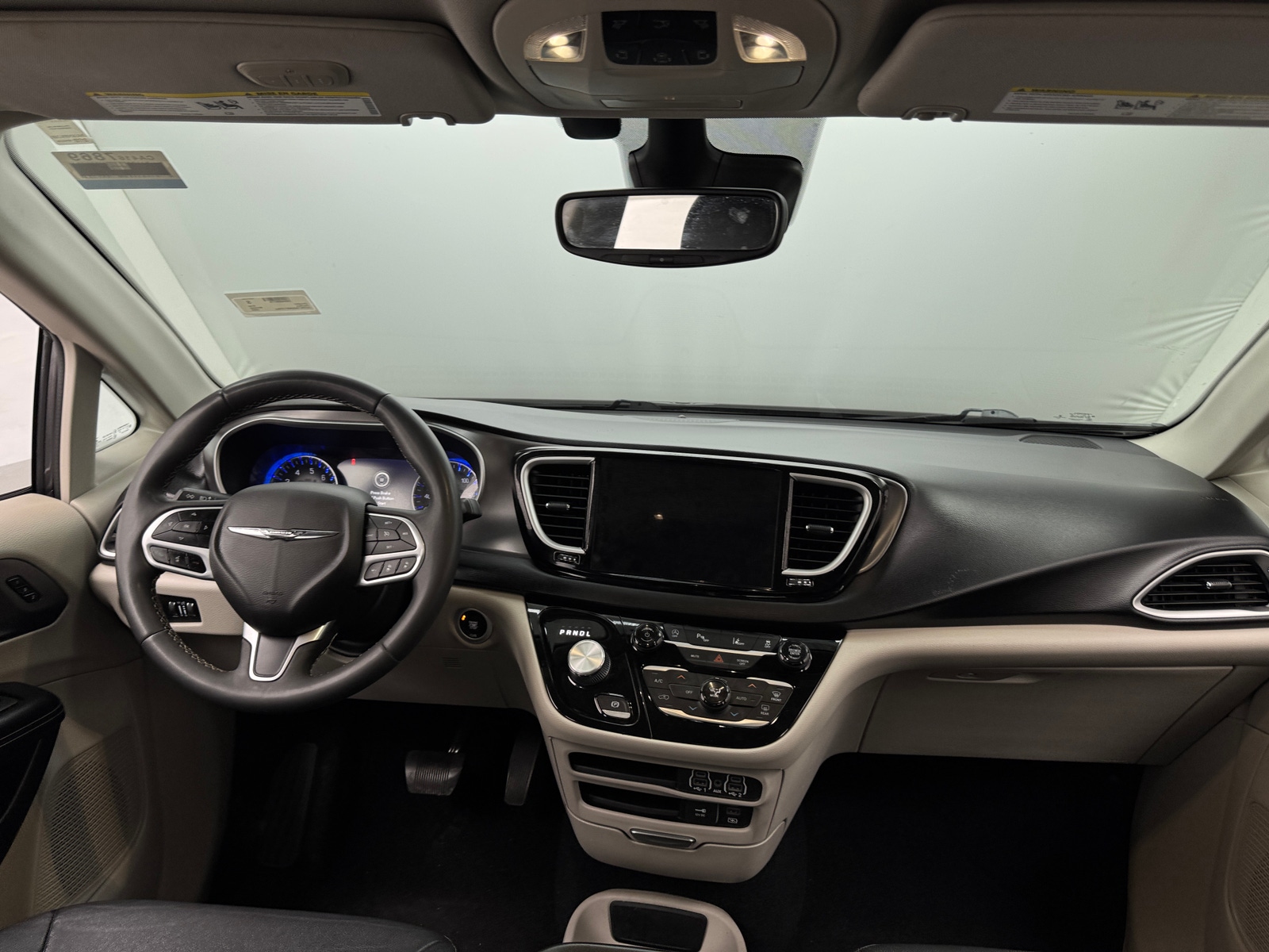 Thumbnail: 2022 Chrysler Pacifica - 2