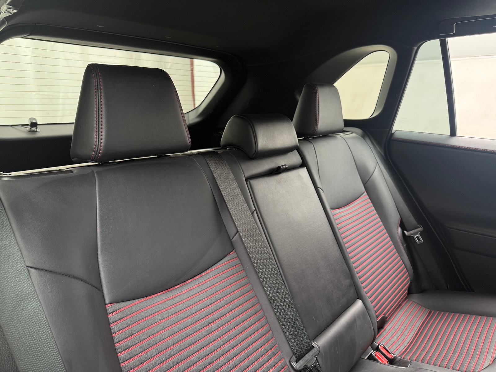 Thumbnail: 2022 Toyota RAV4 - 5