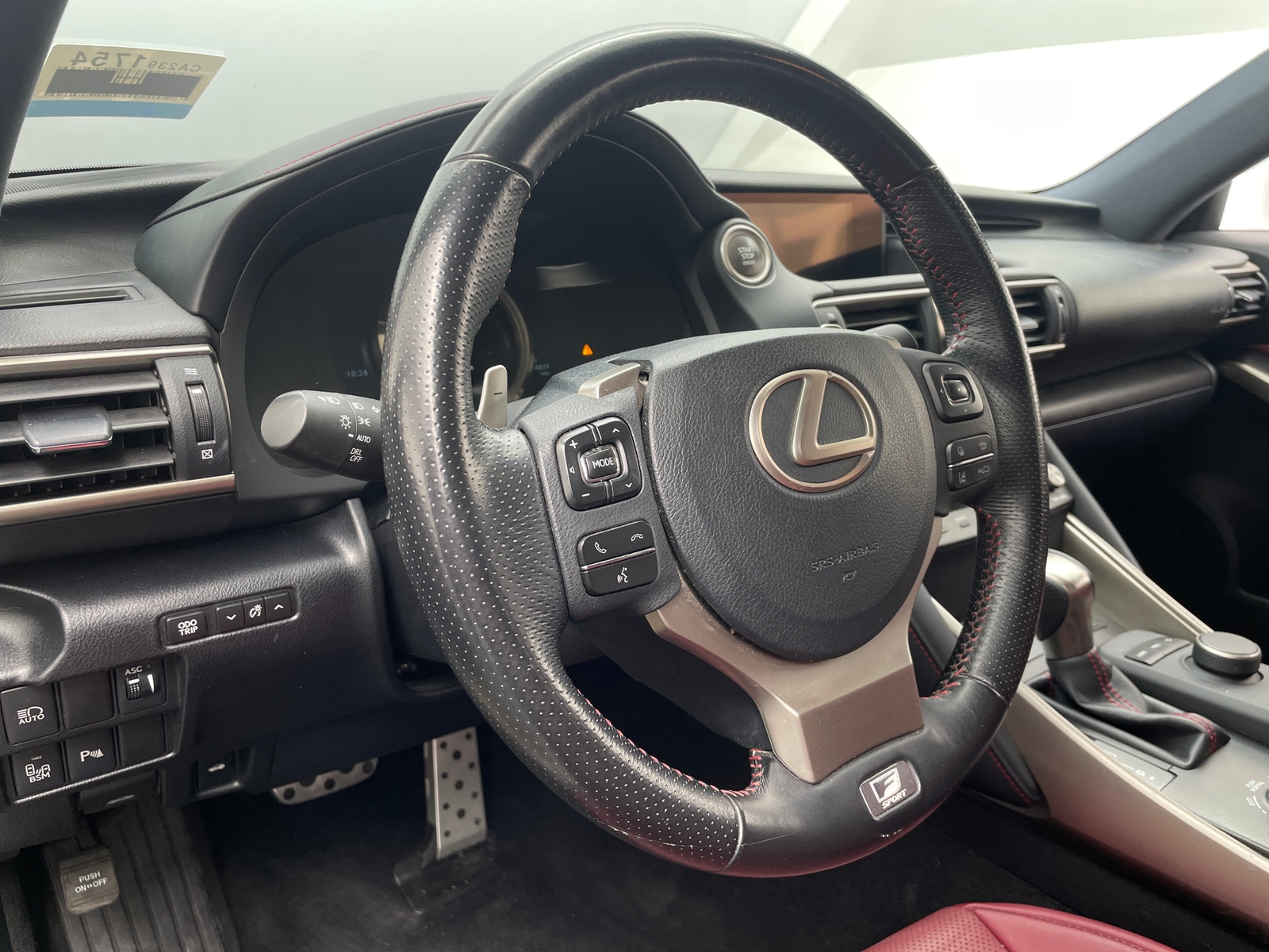 Thumbnail: 2019 Lexus IS - 5