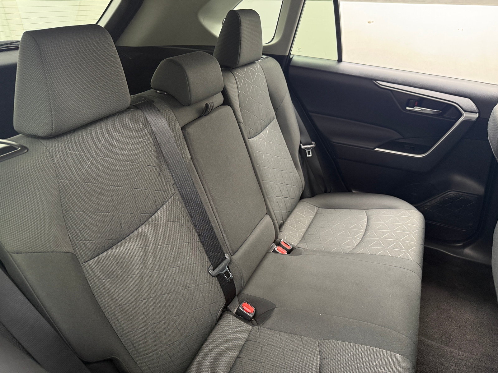 Thumbnail: 2022 Toyota RAV4 - 6