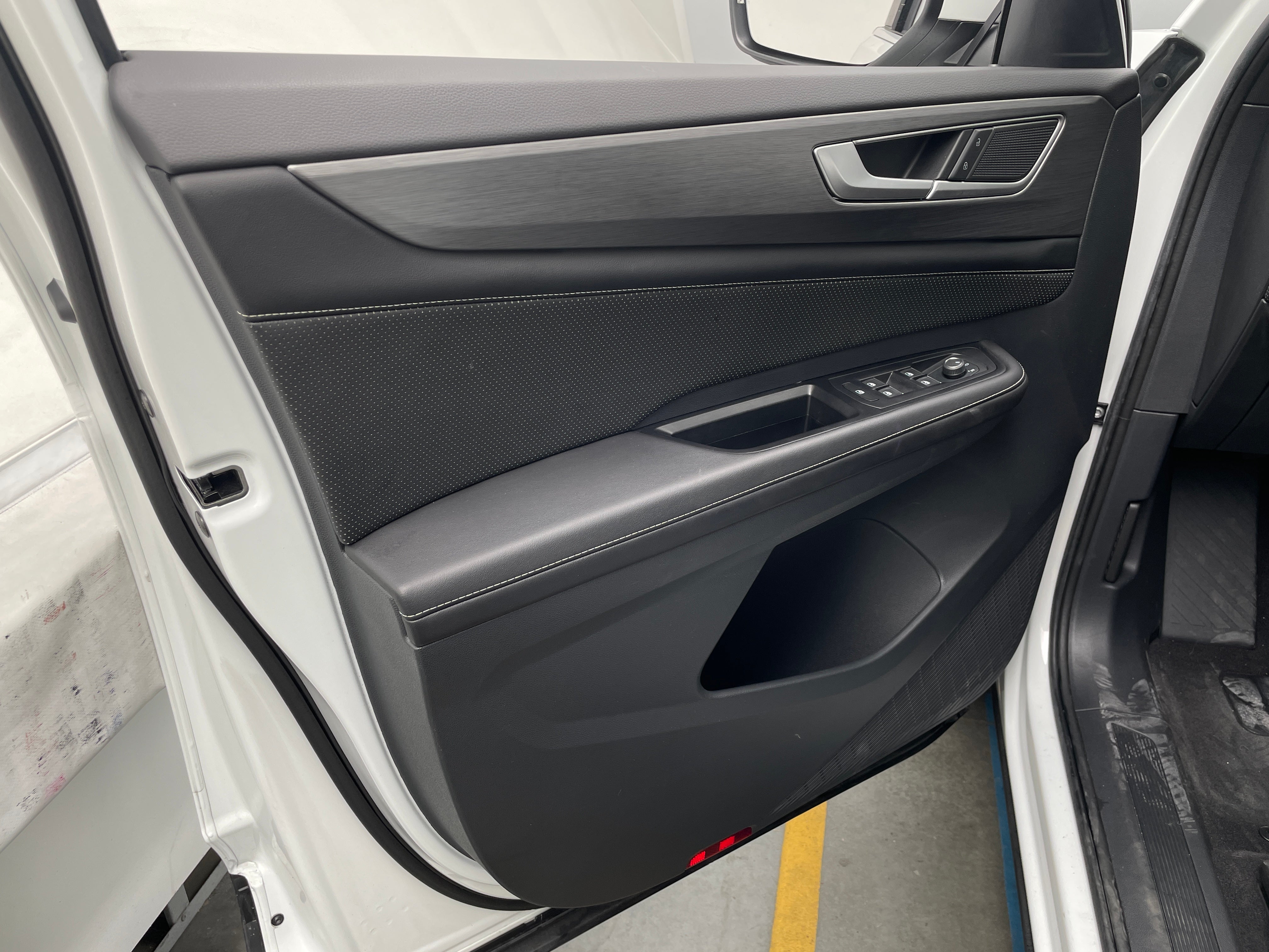 2024 Volkswagen Atlas Cross Sport