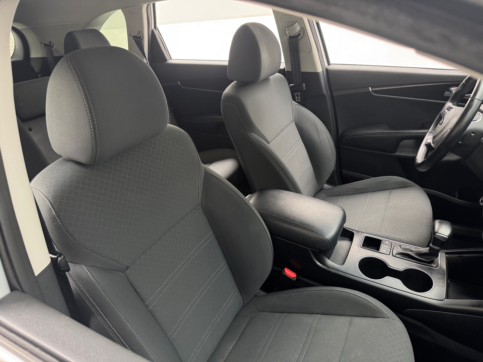 Thumbnail: 2020 Kia Sorento - 2