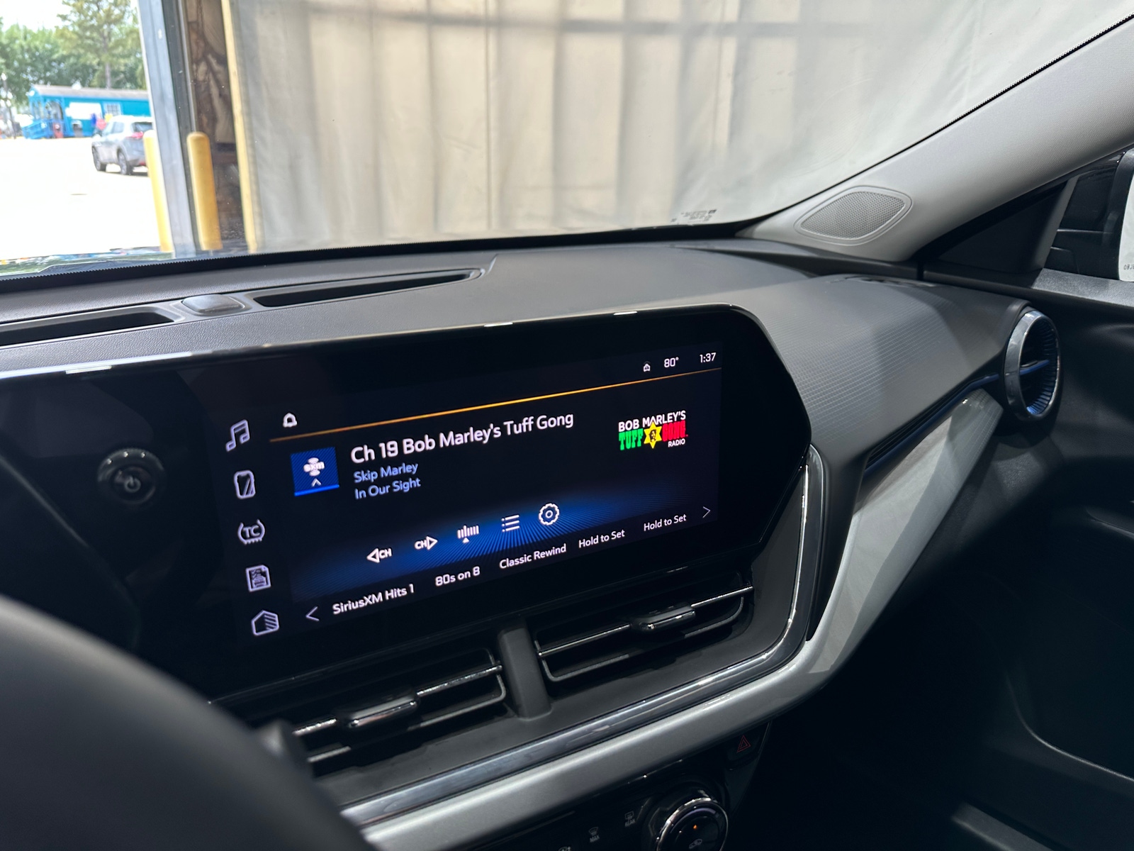 Thumbnail: 2025 Chevrolet Trax - 4