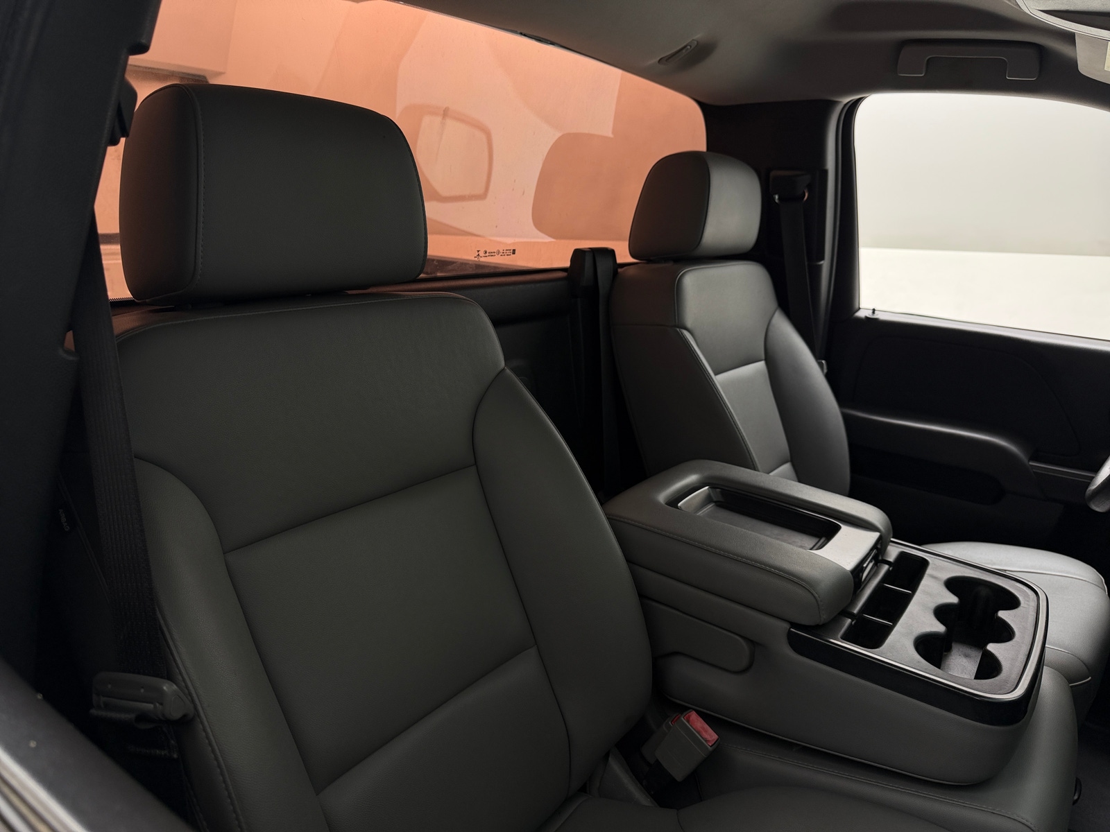 Thumbnail: 2018 Chevrolet Silverado 1500 - 2