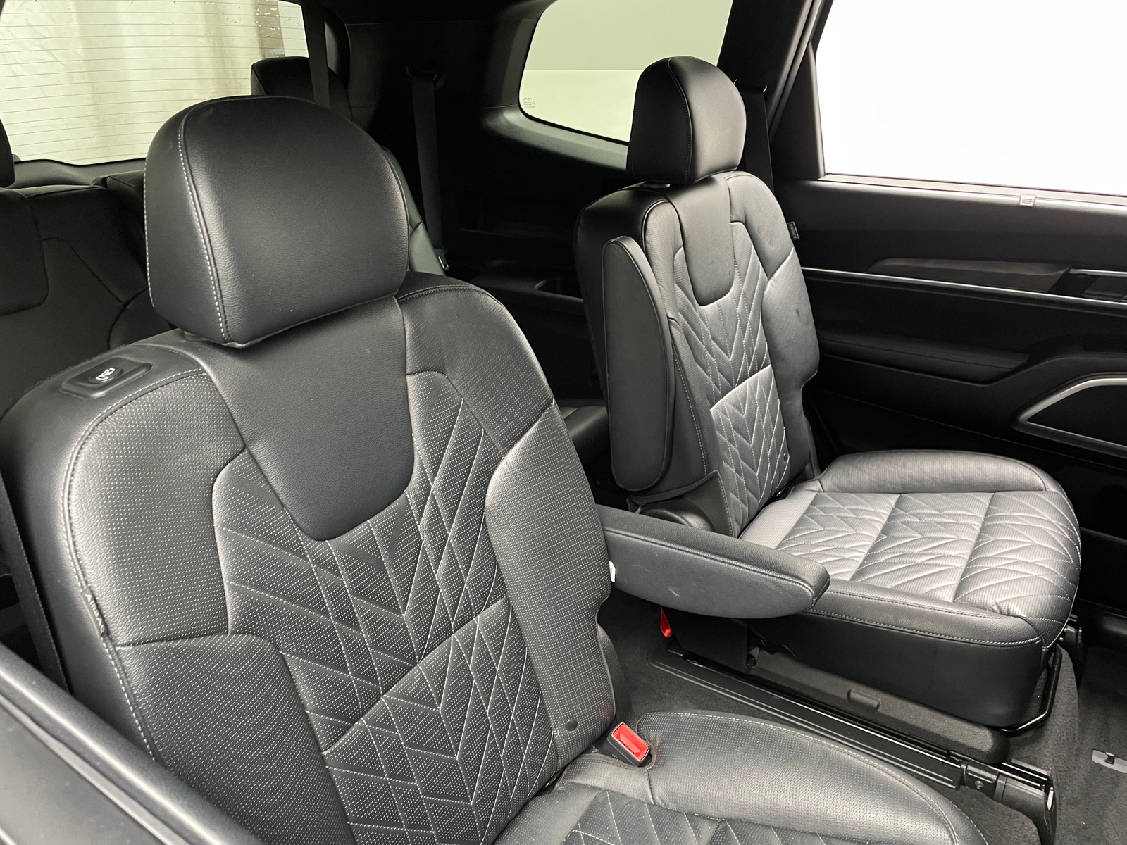 Thumbnail: 2023 Kia Telluride - 5