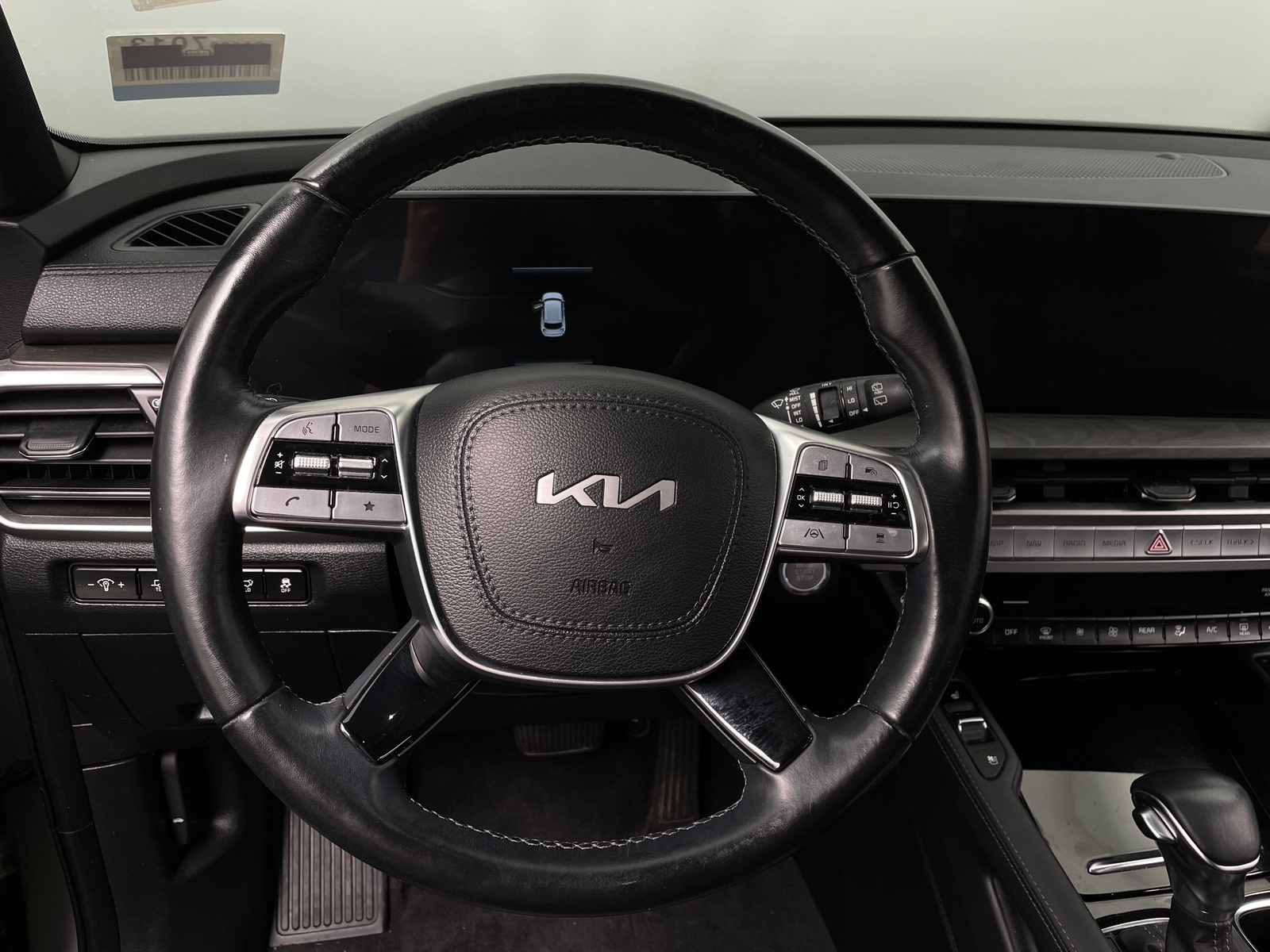 Thumbnail: 2023 Kia Telluride - 4