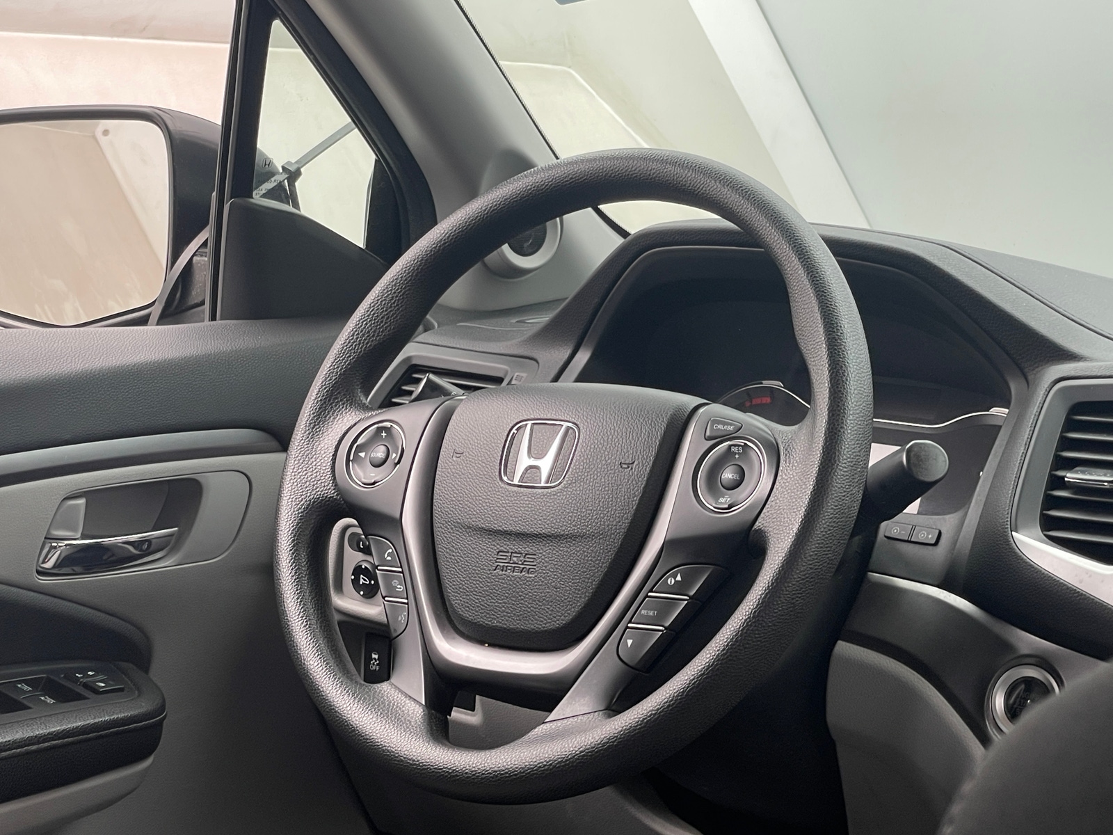 Thumbnail: 2017 Honda Ridgeline - 5