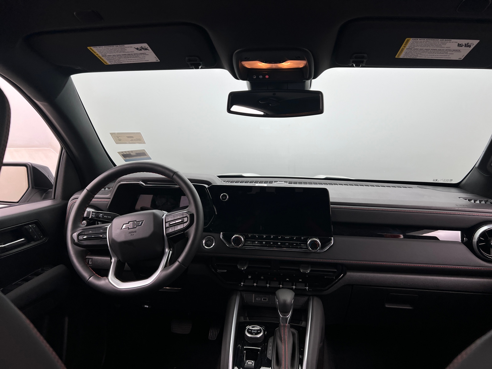 Thumbnail: 2025 Chevrolet Colorado - 3