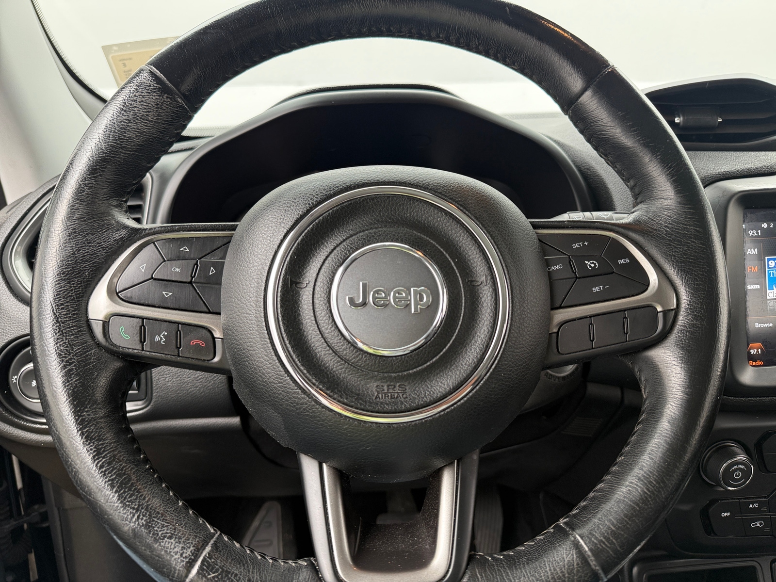 Thumbnail: 2018 Jeep Renegade - 4