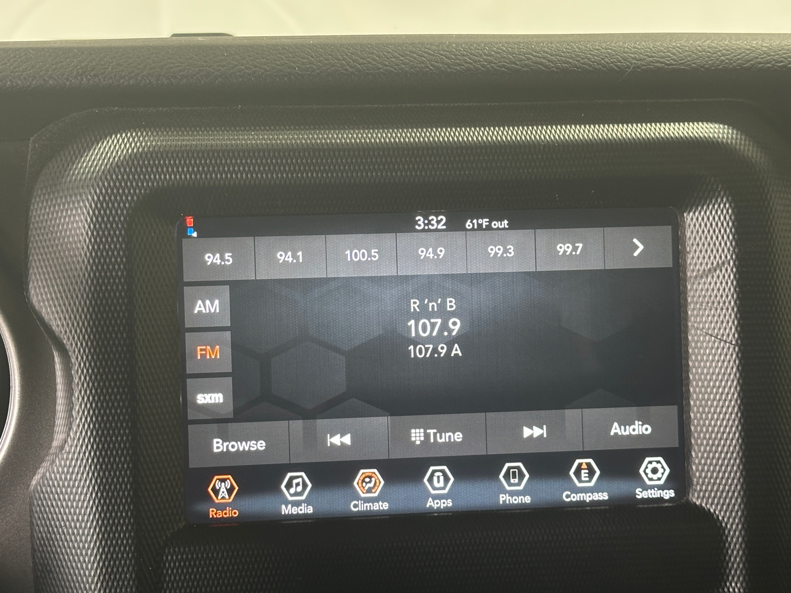 Thumbnail: 2022 Jeep Gladiator - 4