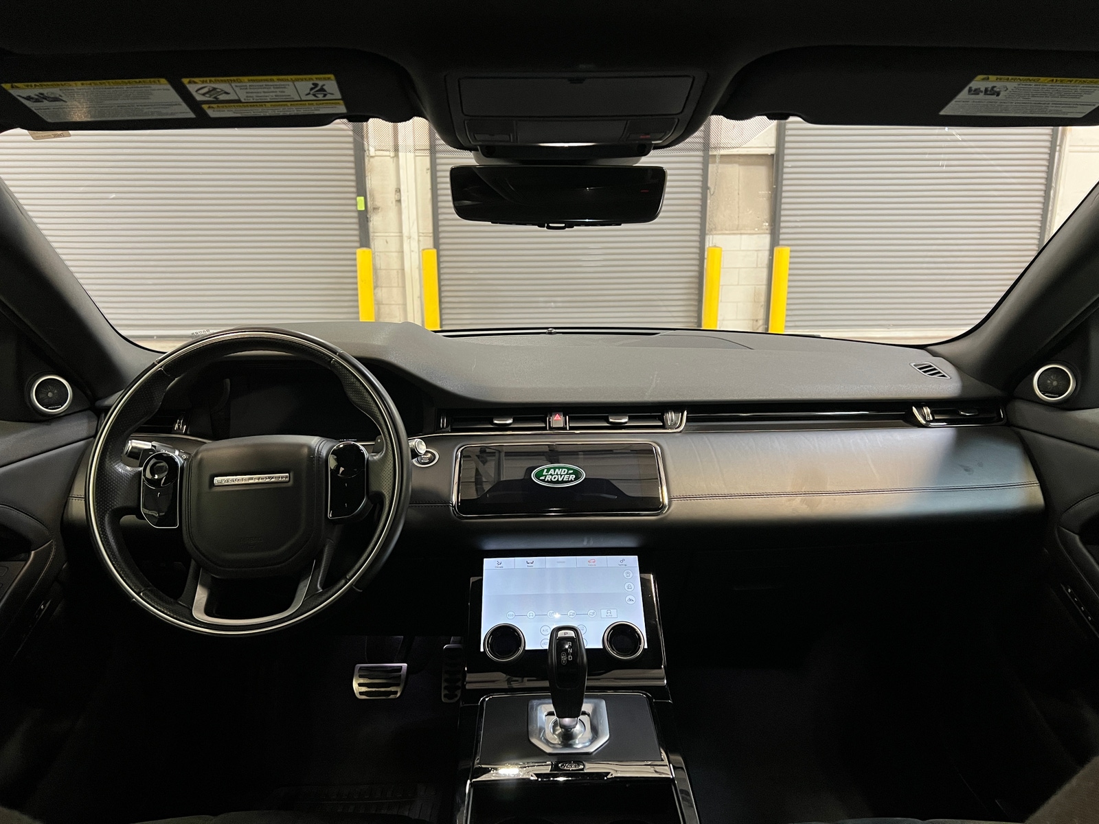 Thumbnail: 2020 Land Rover Range Rover Evoque - 3