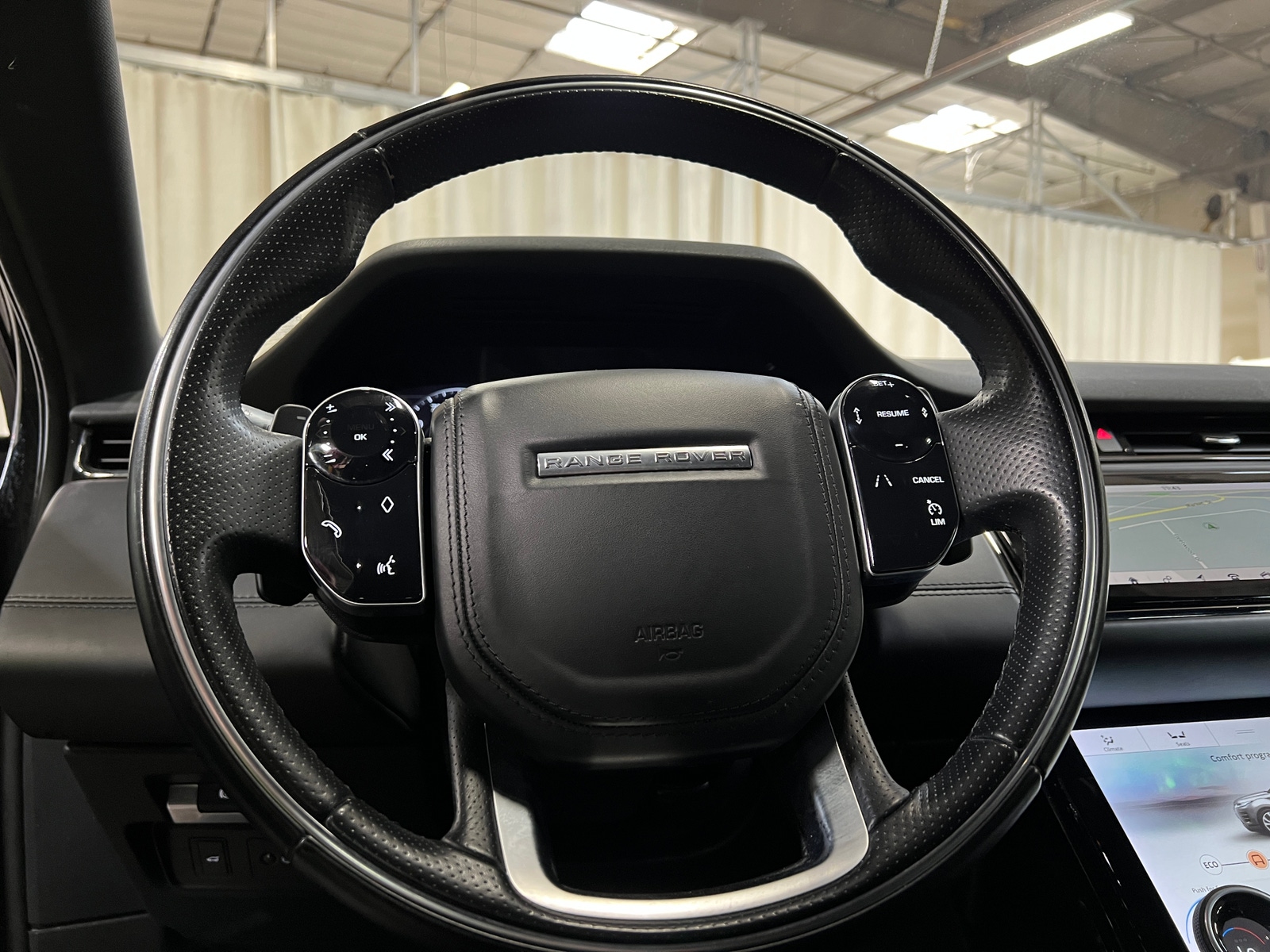 Thumbnail: 2020 Land Rover Range Rover Evoque - 5