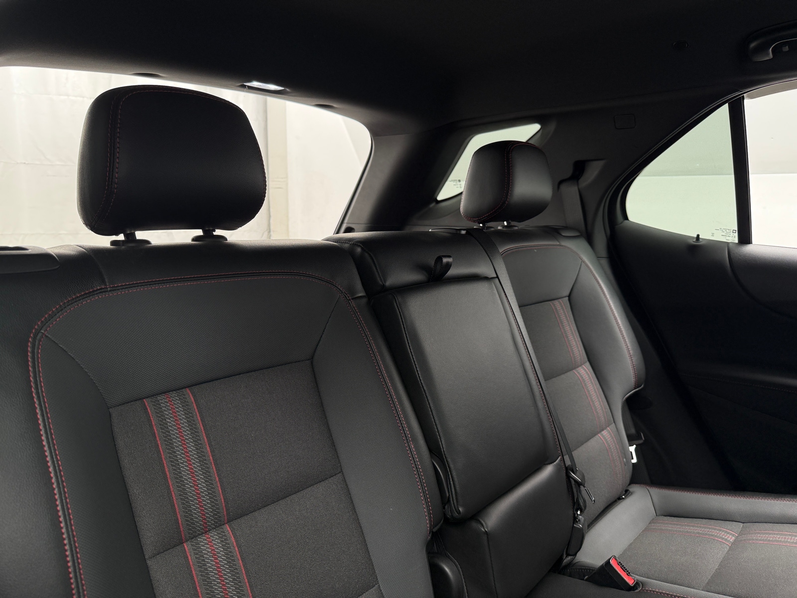 Thumbnail: 2023 Chevrolet Equinox - 6