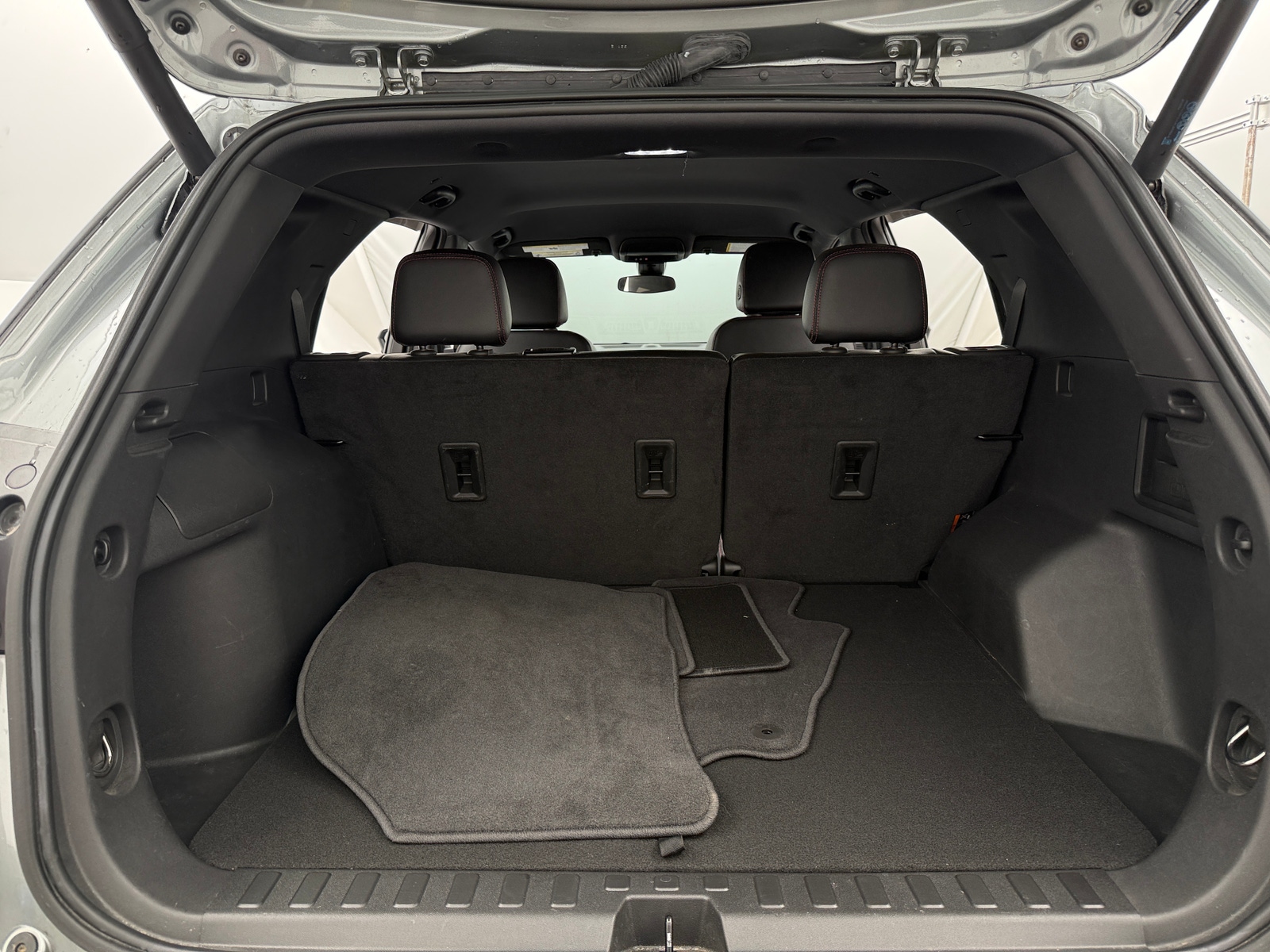 Thumbnail: 2023 Chevrolet Equinox - 7