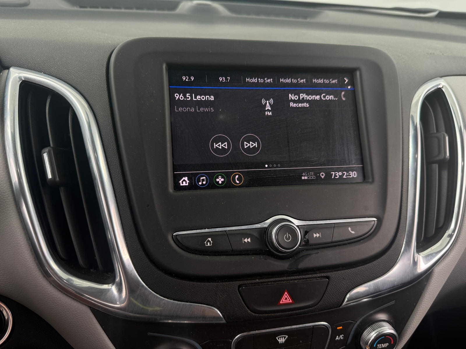 Thumbnail: 2021 Chevrolet Equinox - 4