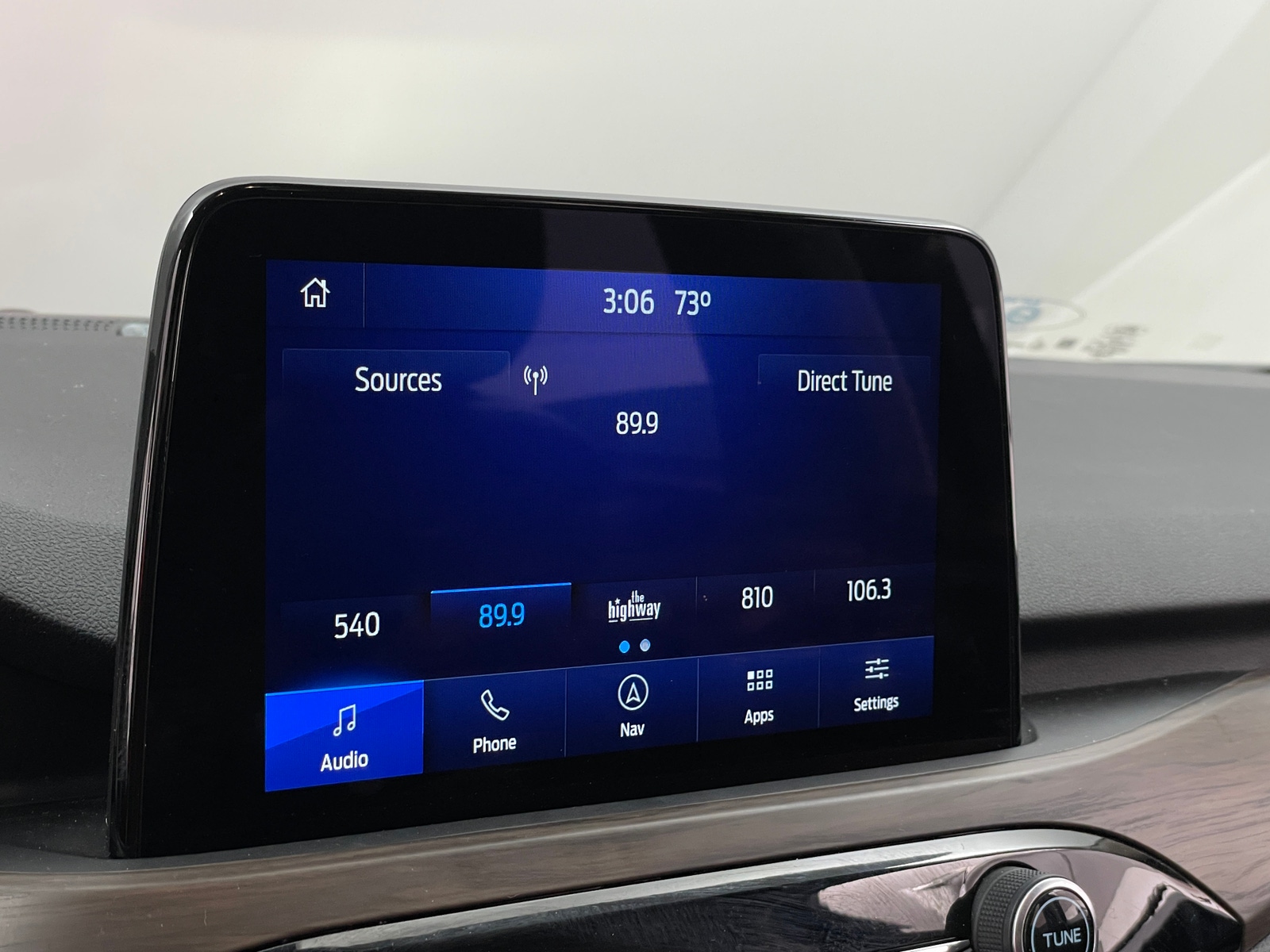 Thumbnail: 2020 Ford Escape - 3