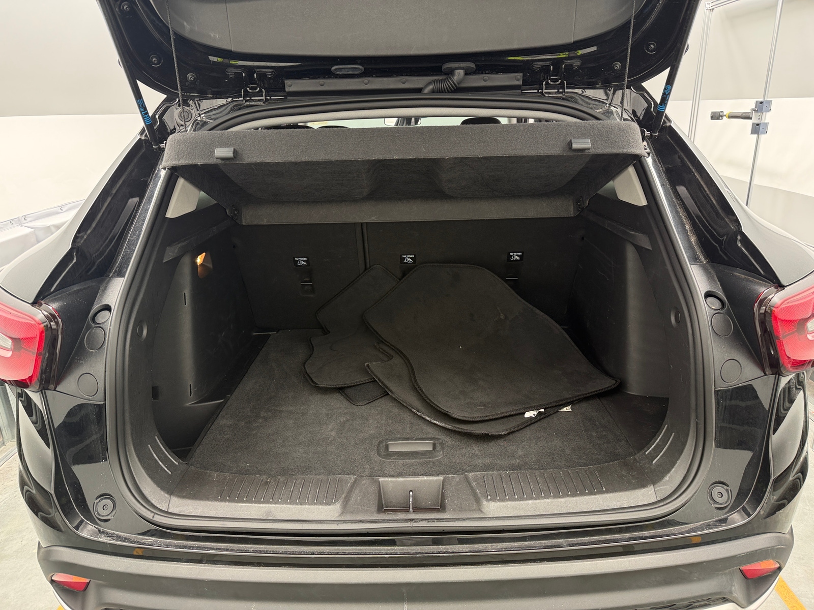 Thumbnail: 2025 Chevrolet Trax - 7