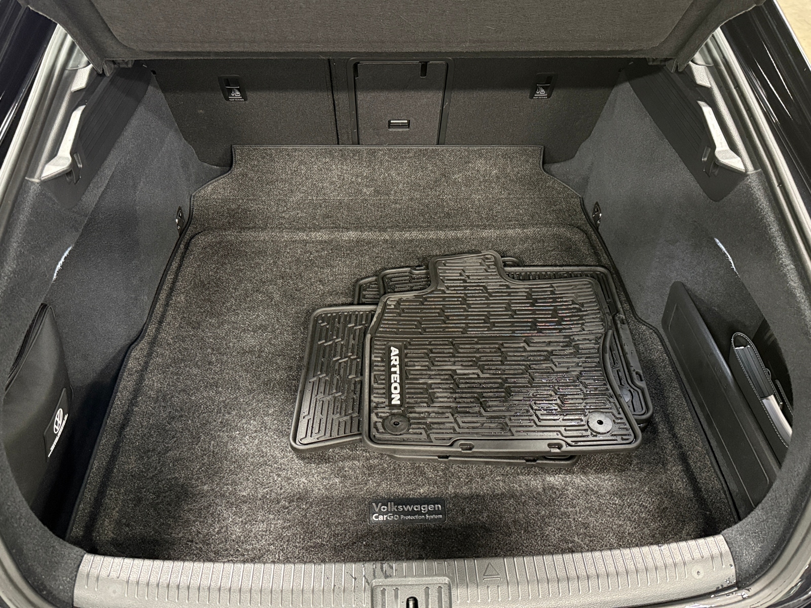 Thumbnail: 2023 Volkswagen Arteon - 6