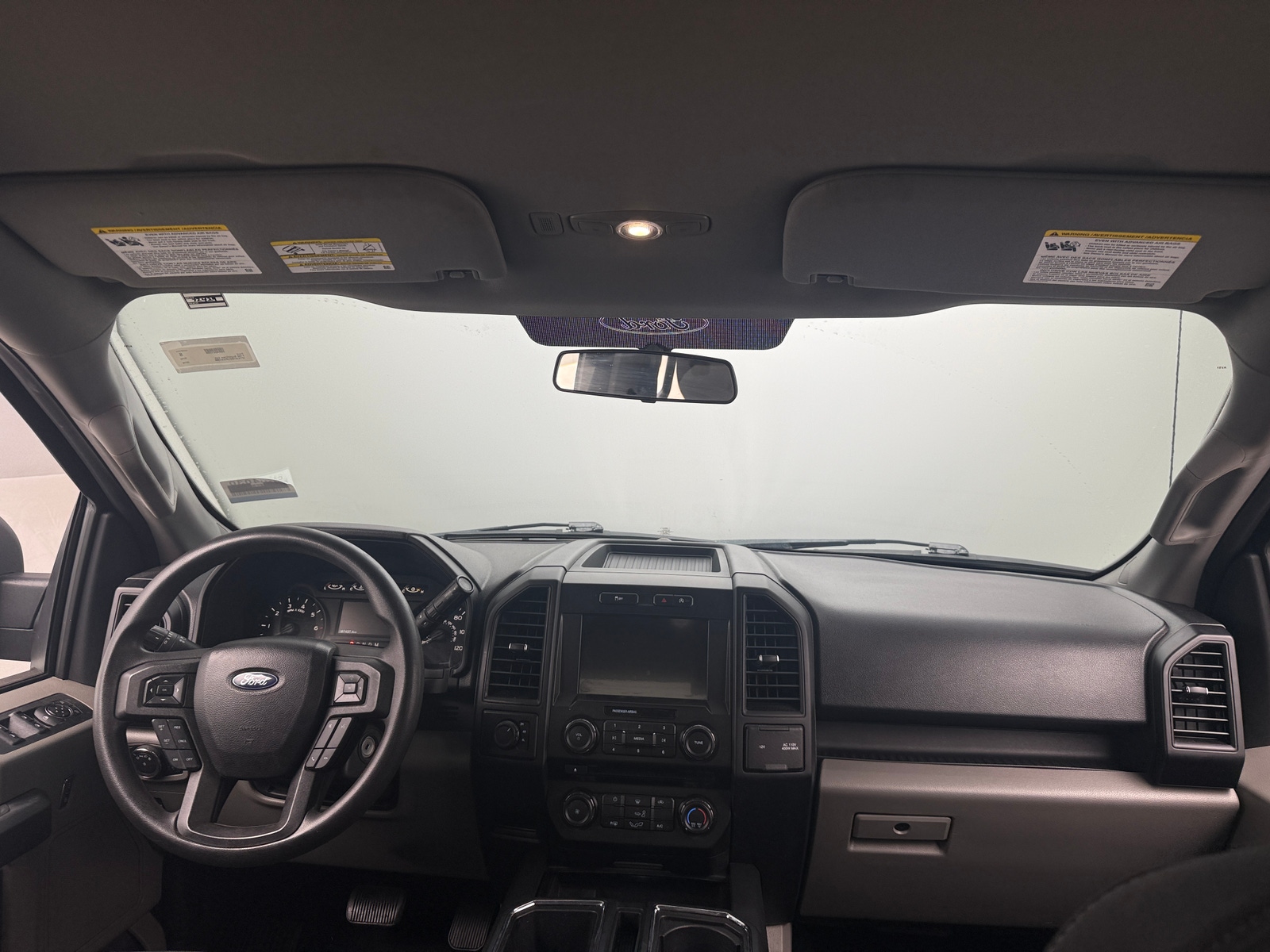 Thumbnail: 2018 Ford Econoline - 3