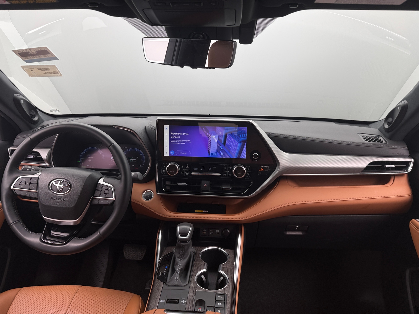 Thumbnail: 2025 Toyota Highlander - 2