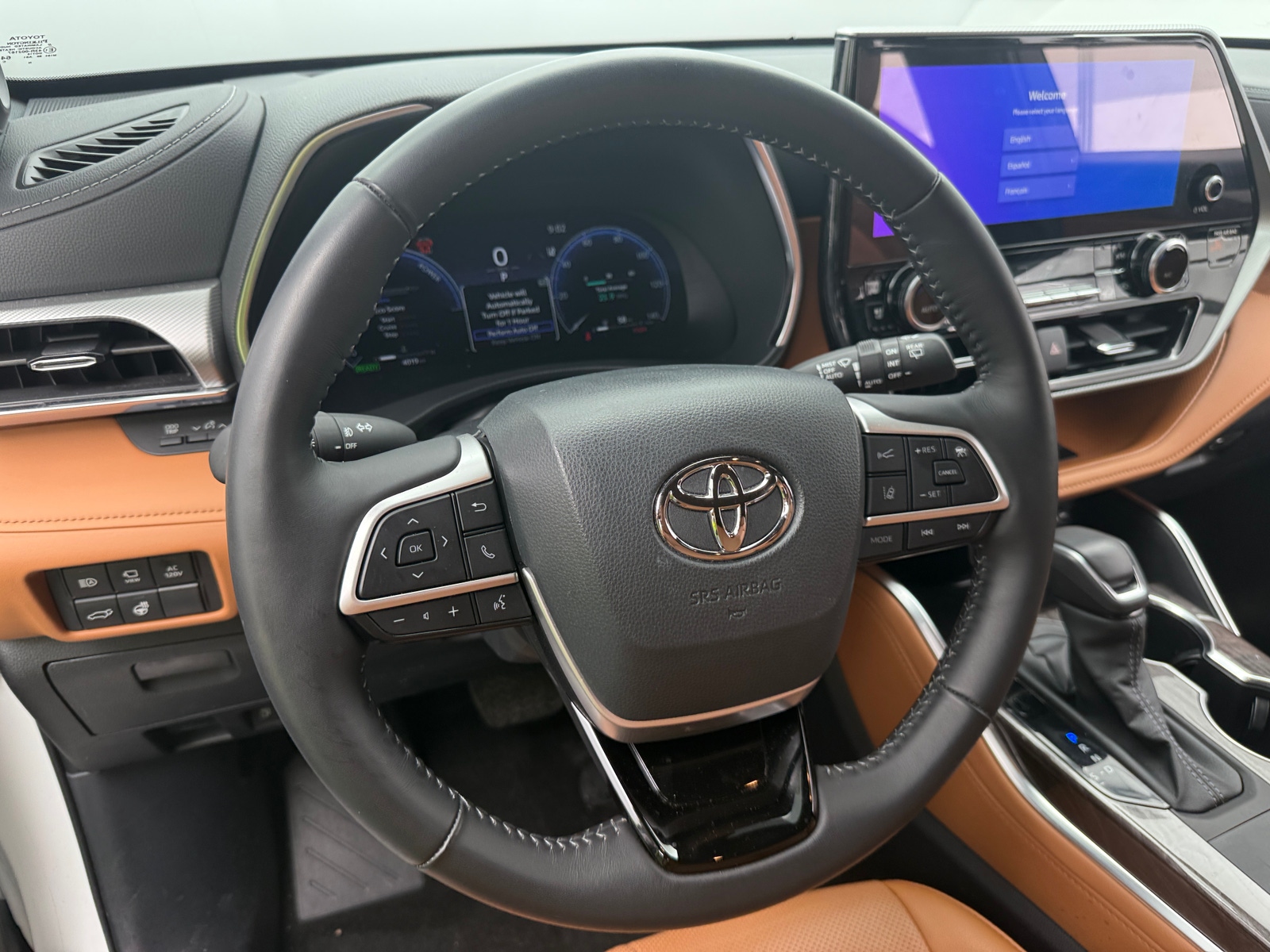 Thumbnail: 2025 Toyota Highlander - 4