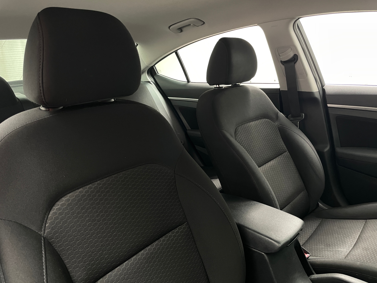 Thumbnail: 2020 Hyundai Elantra - 2