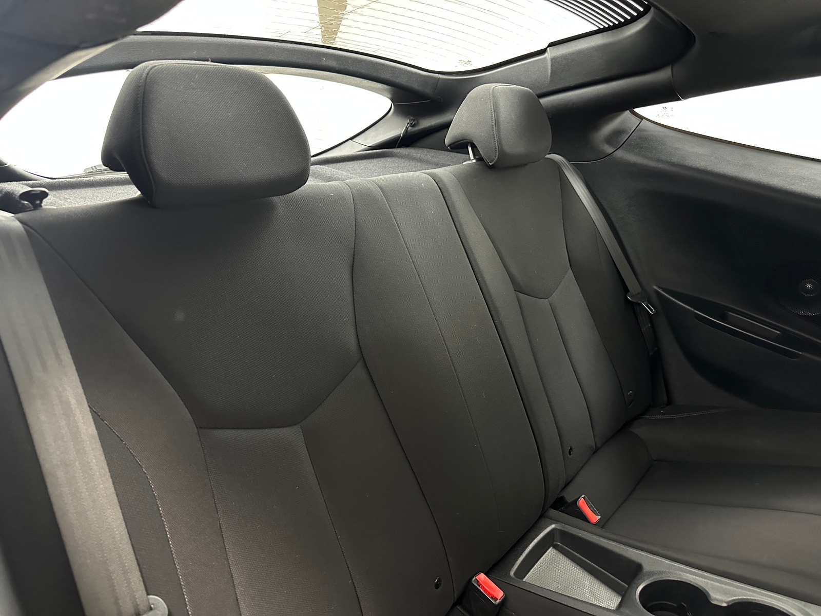 Thumbnail: 2017 Hyundai Veloster - 6