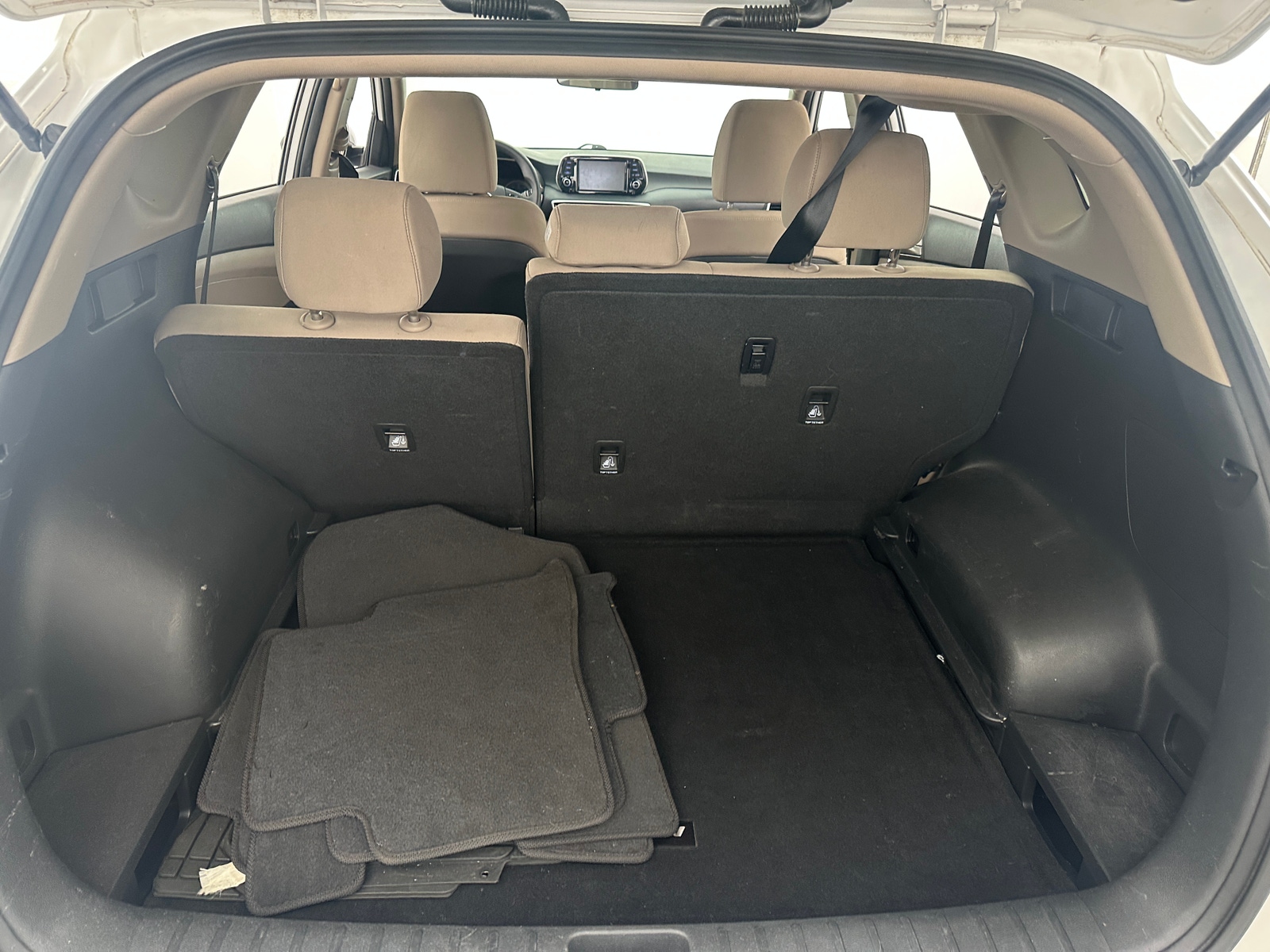 Thumbnail: 2020 Hyundai Tucson - 7