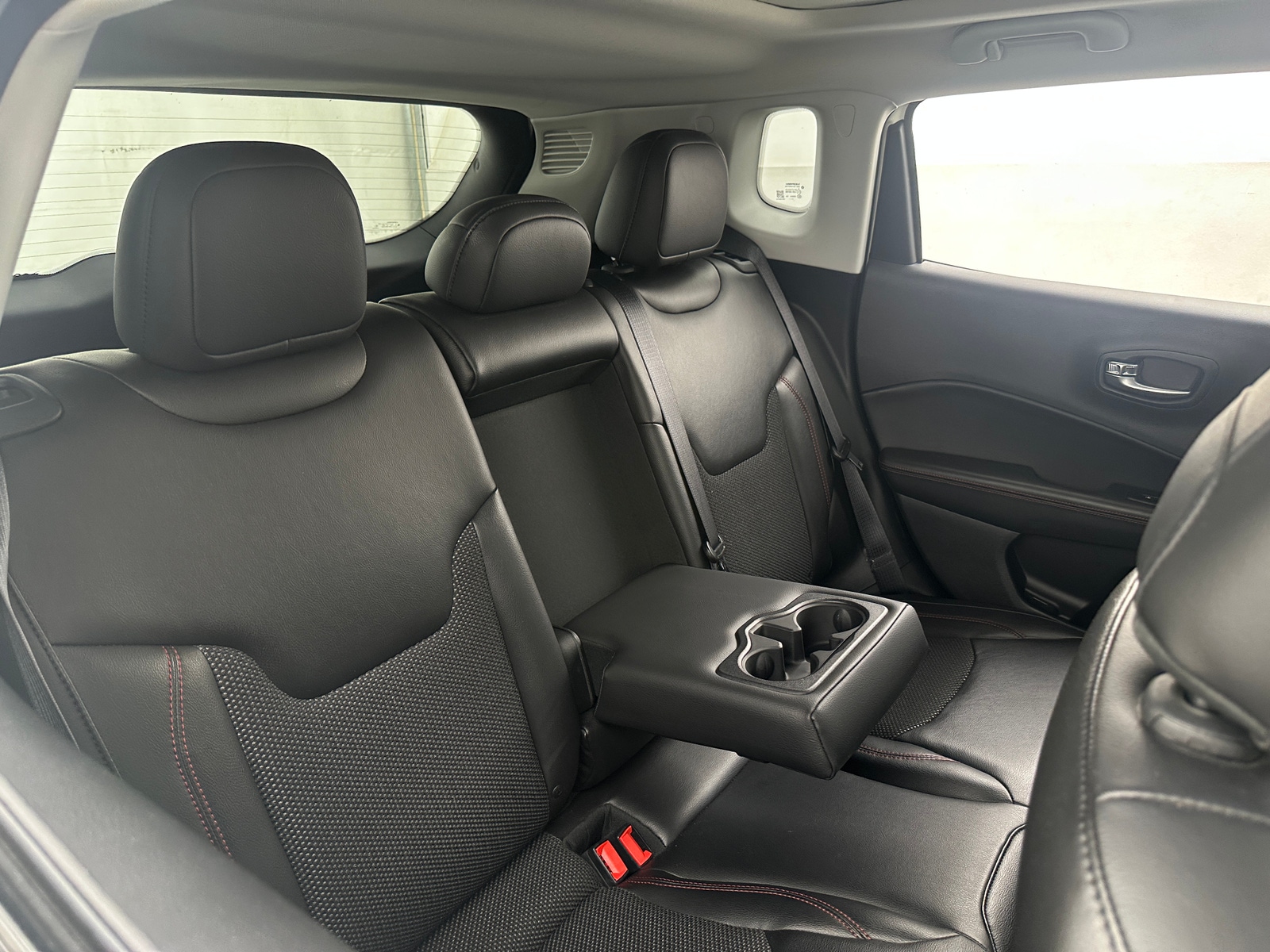 Thumbnail: 2018 Jeep Compass - 6