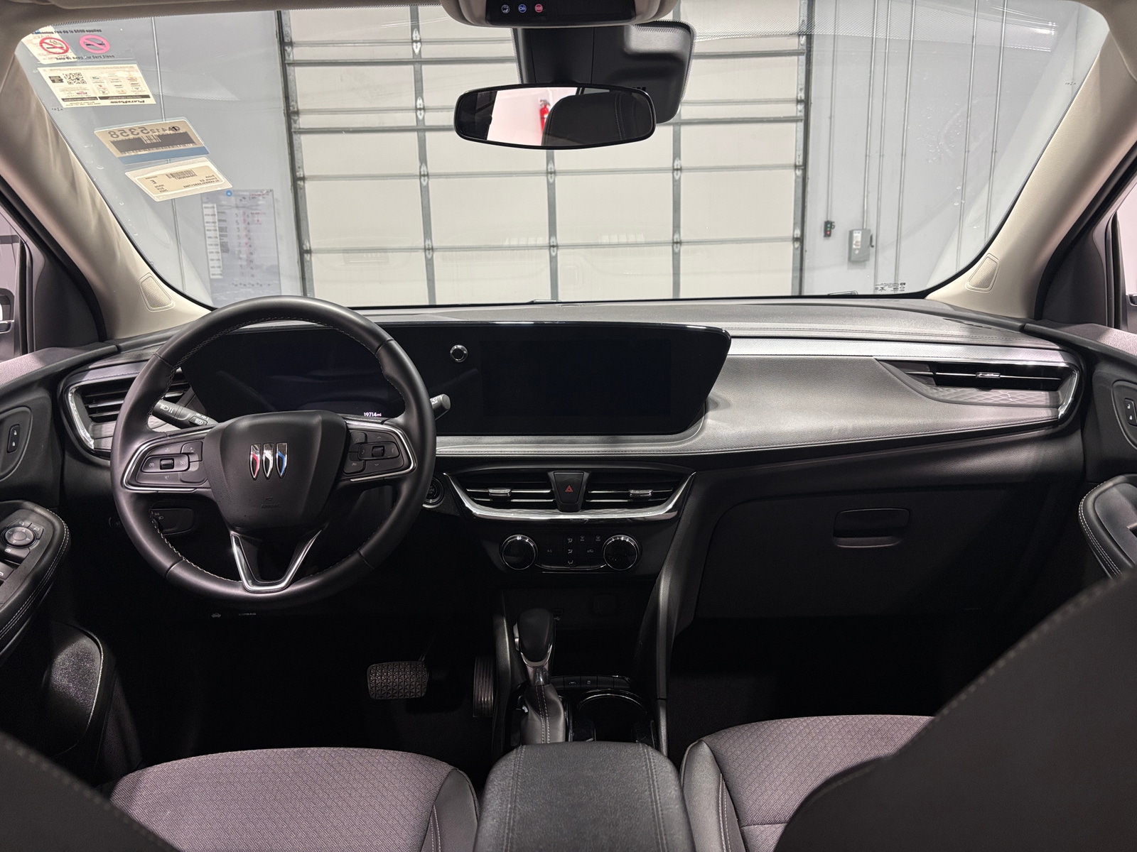 Thumbnail: 2025 Buick Encore GX - 3