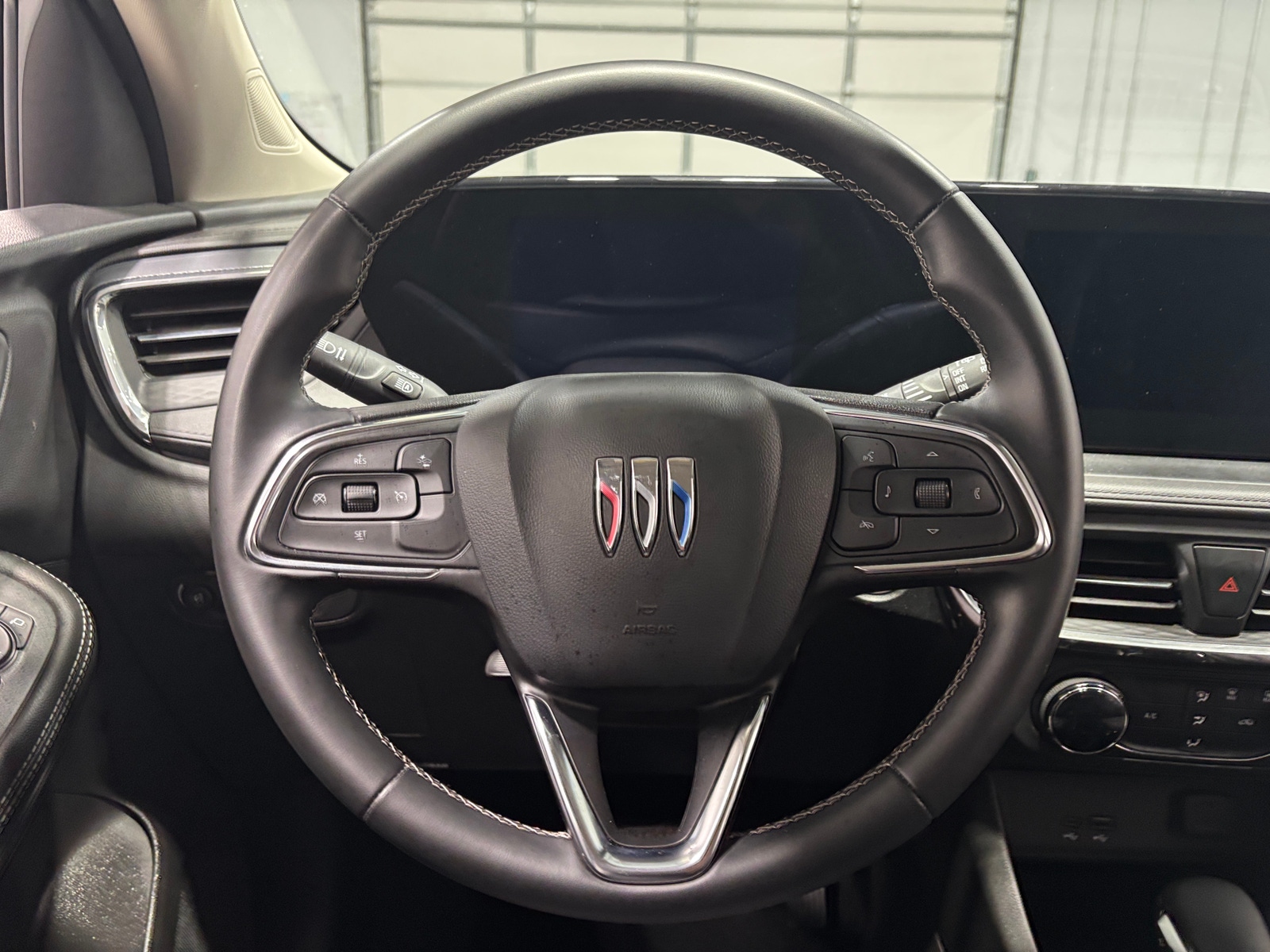 Thumbnail: 2025 Buick Encore GX - 5