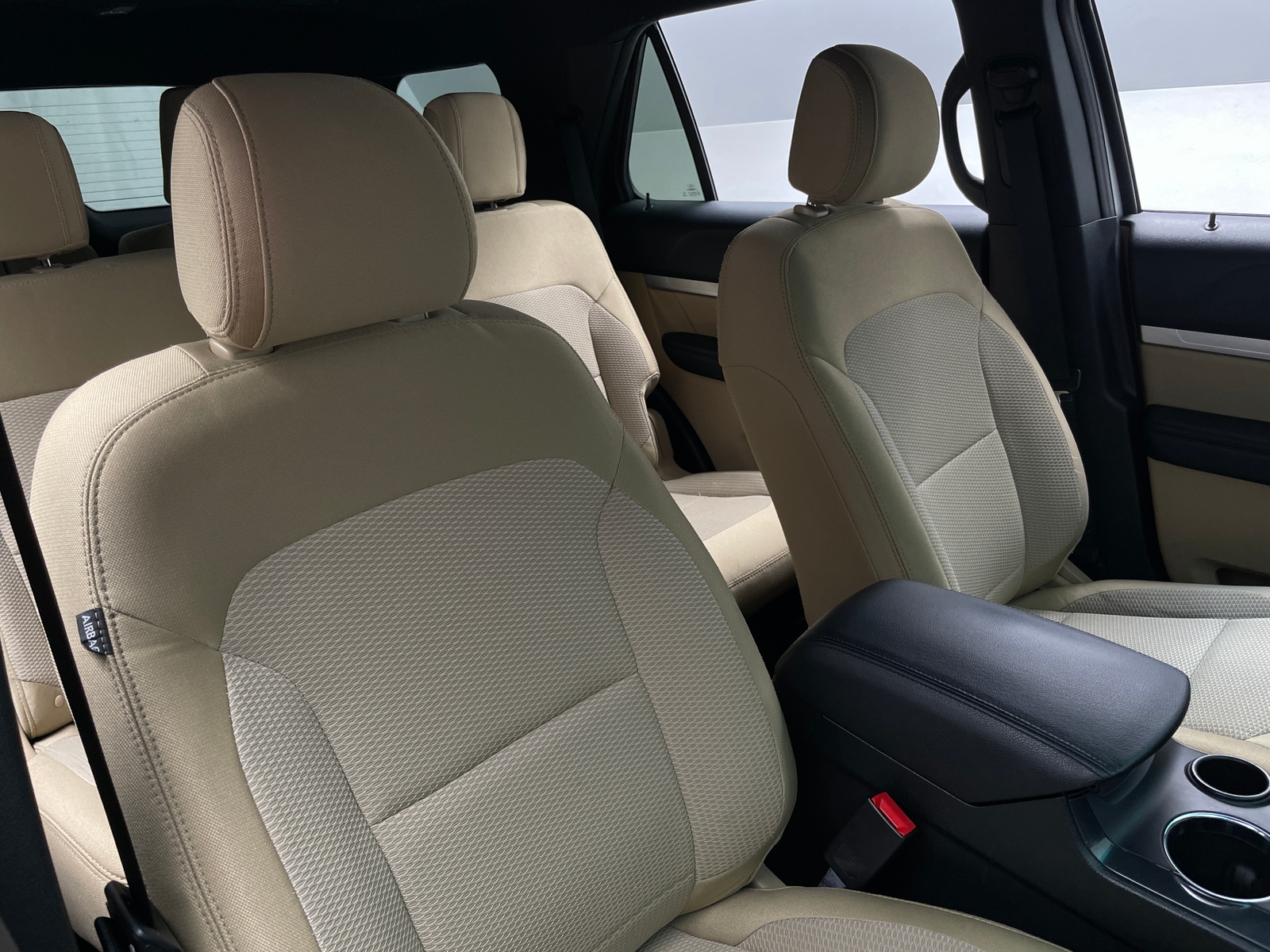 Thumbnail: 2016 Ford Explorer - 2