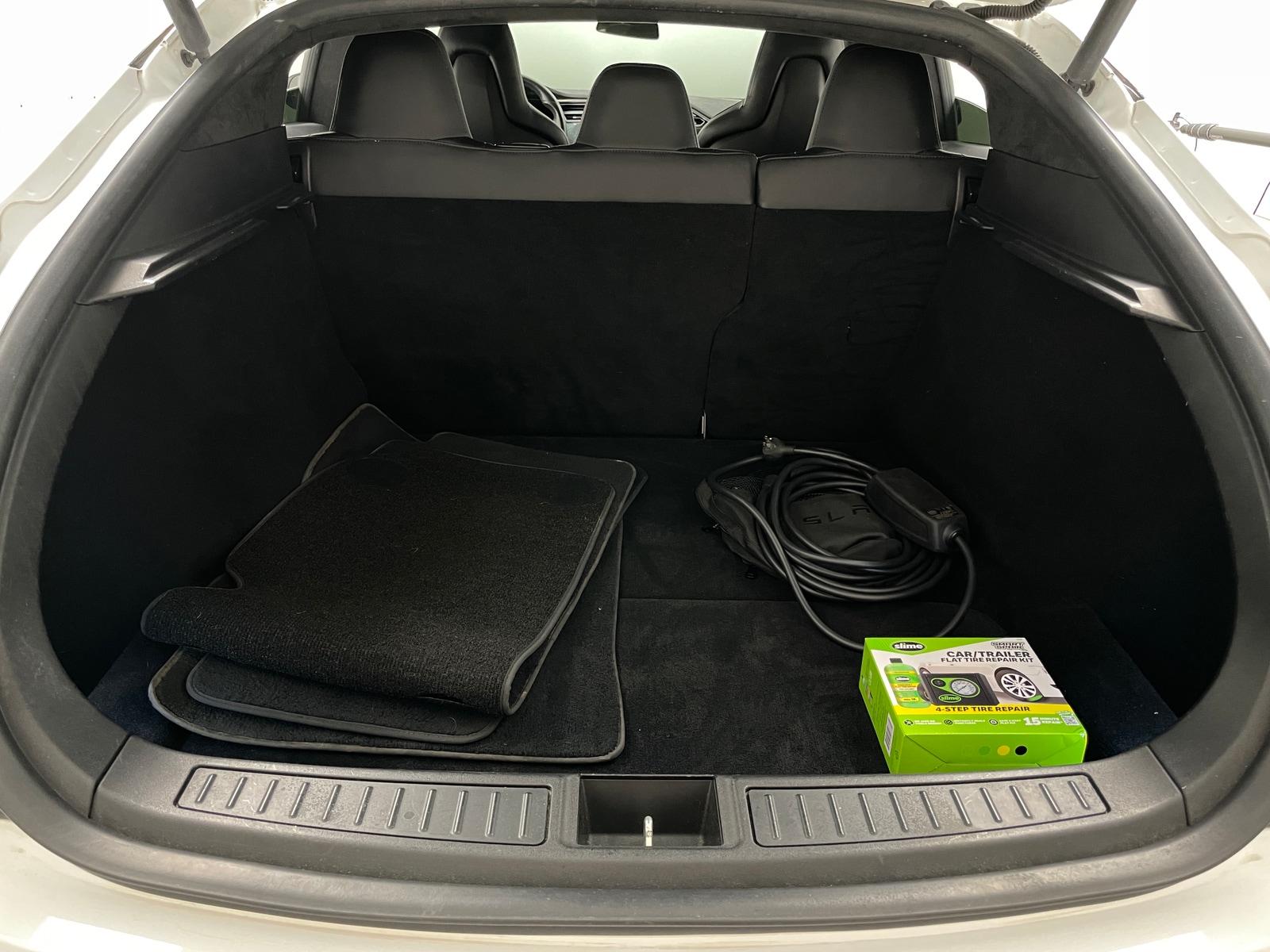 Thumbnail: 2016 Tesla Model S - 6