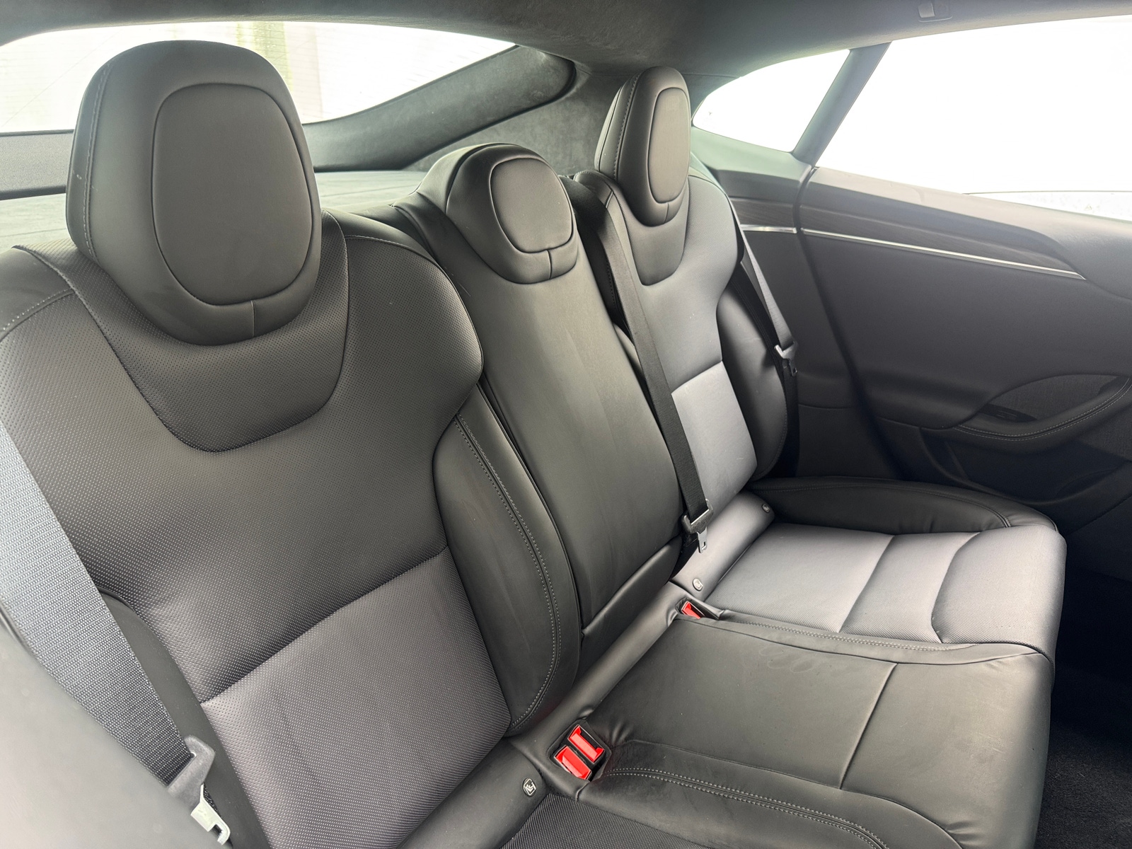 Thumbnail: 2022 Tesla Model S - 5