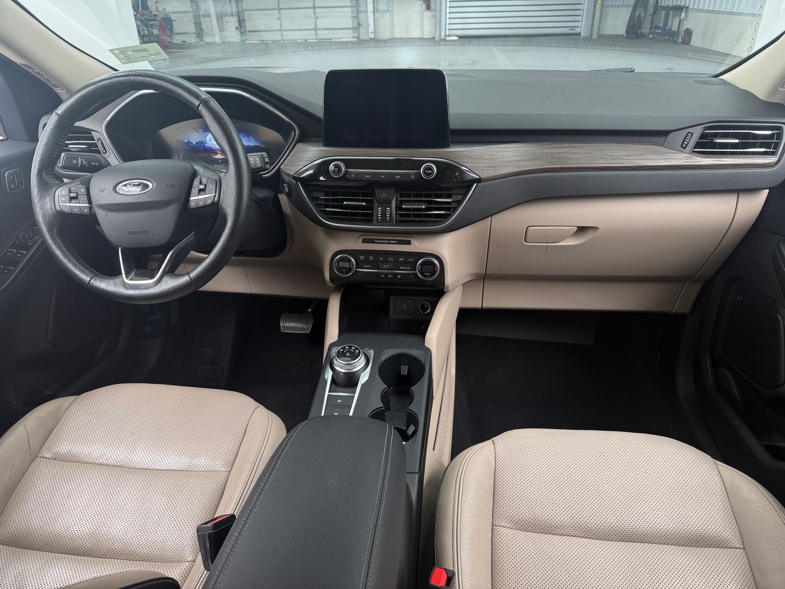 Thumbnail: 2020 Ford Escape - 2