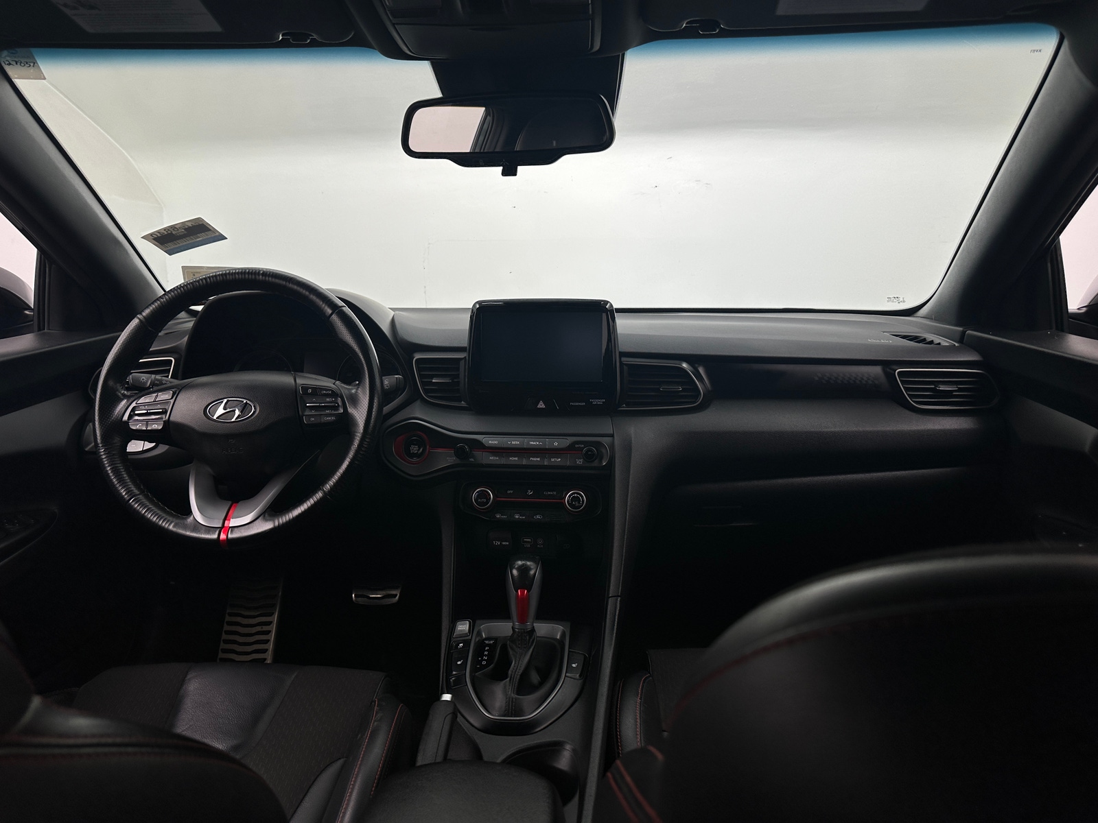 Thumbnail: 2019 Hyundai Veloster - 3