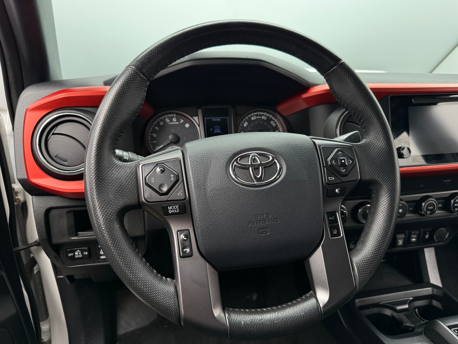 Thumbnail: 2019 Toyota Tacoma - 5