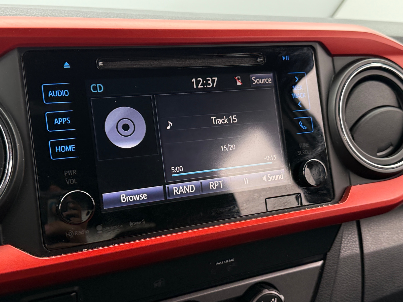 Thumbnail: 2019 Toyota Tacoma - 4