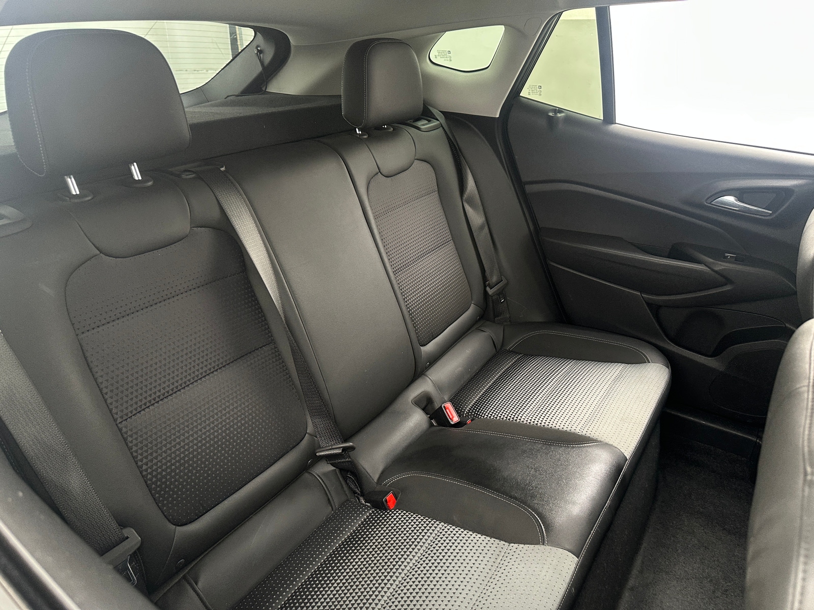 Thumbnail: 2025 Chevrolet Trax - 6