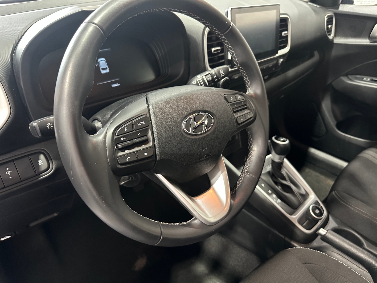 Thumbnail: 2025 Hyundai Venue - 5