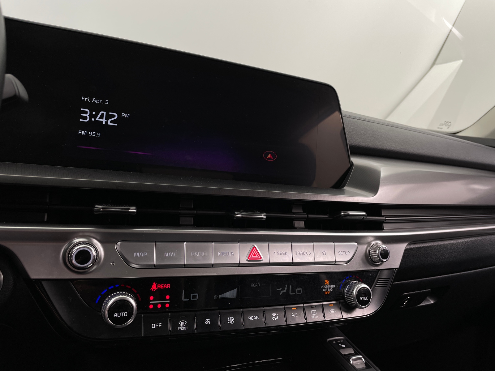 Thumbnail: 2025 Kia Telluride - 4