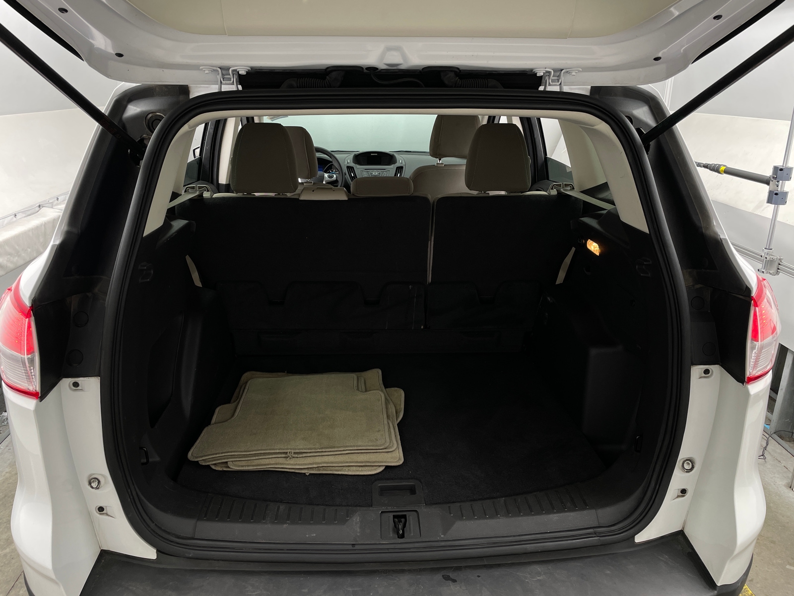 Thumbnail: 2014 Ford Escape - 7