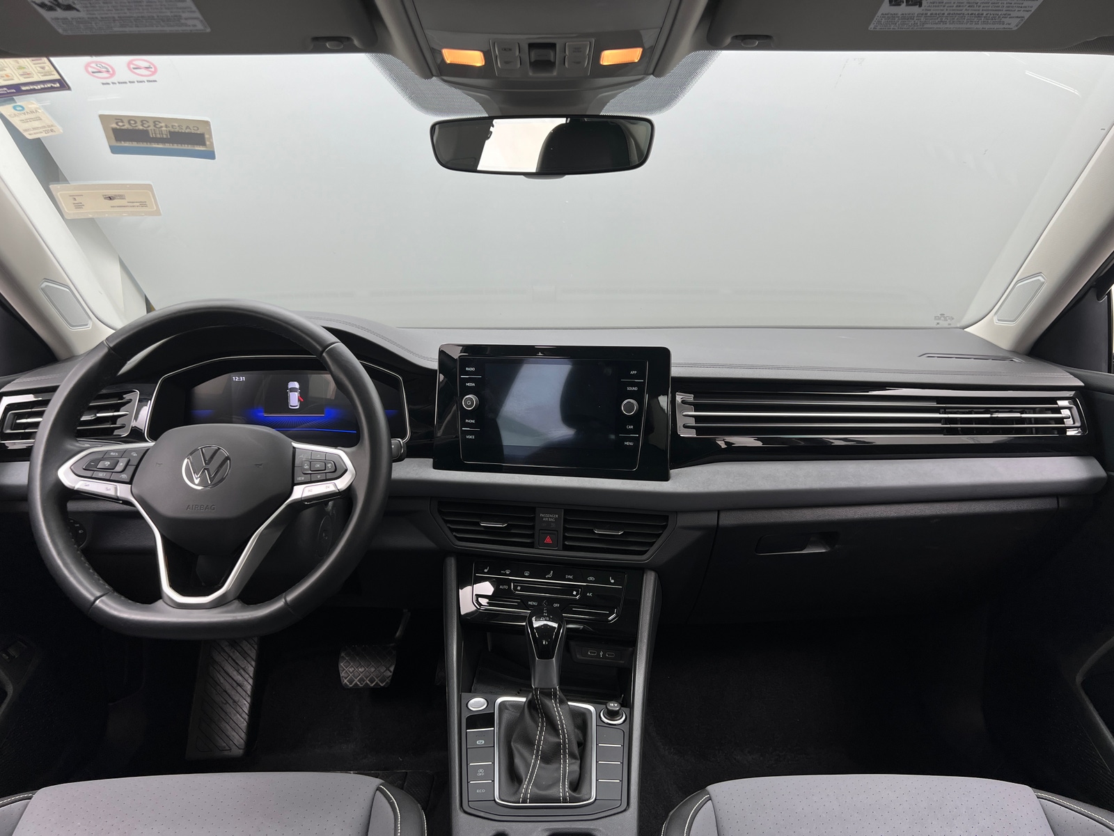 Thumbnail: 2025 Volkswagen Jetta - 3