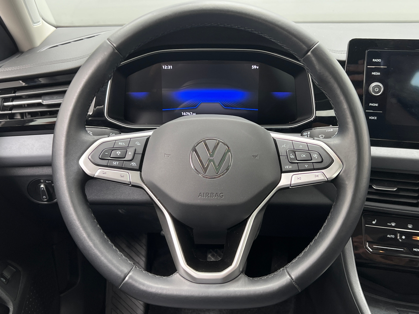 Thumbnail: 2025 Volkswagen Jetta - 5