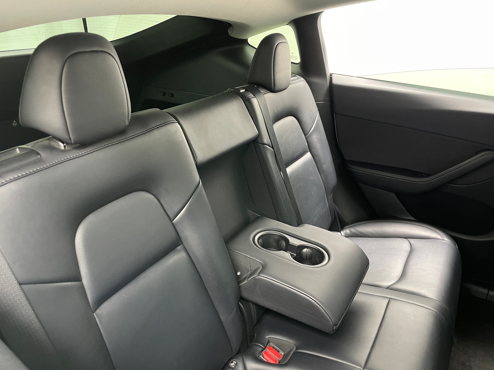 Thumbnail: 2022 Tesla Model Y - 5