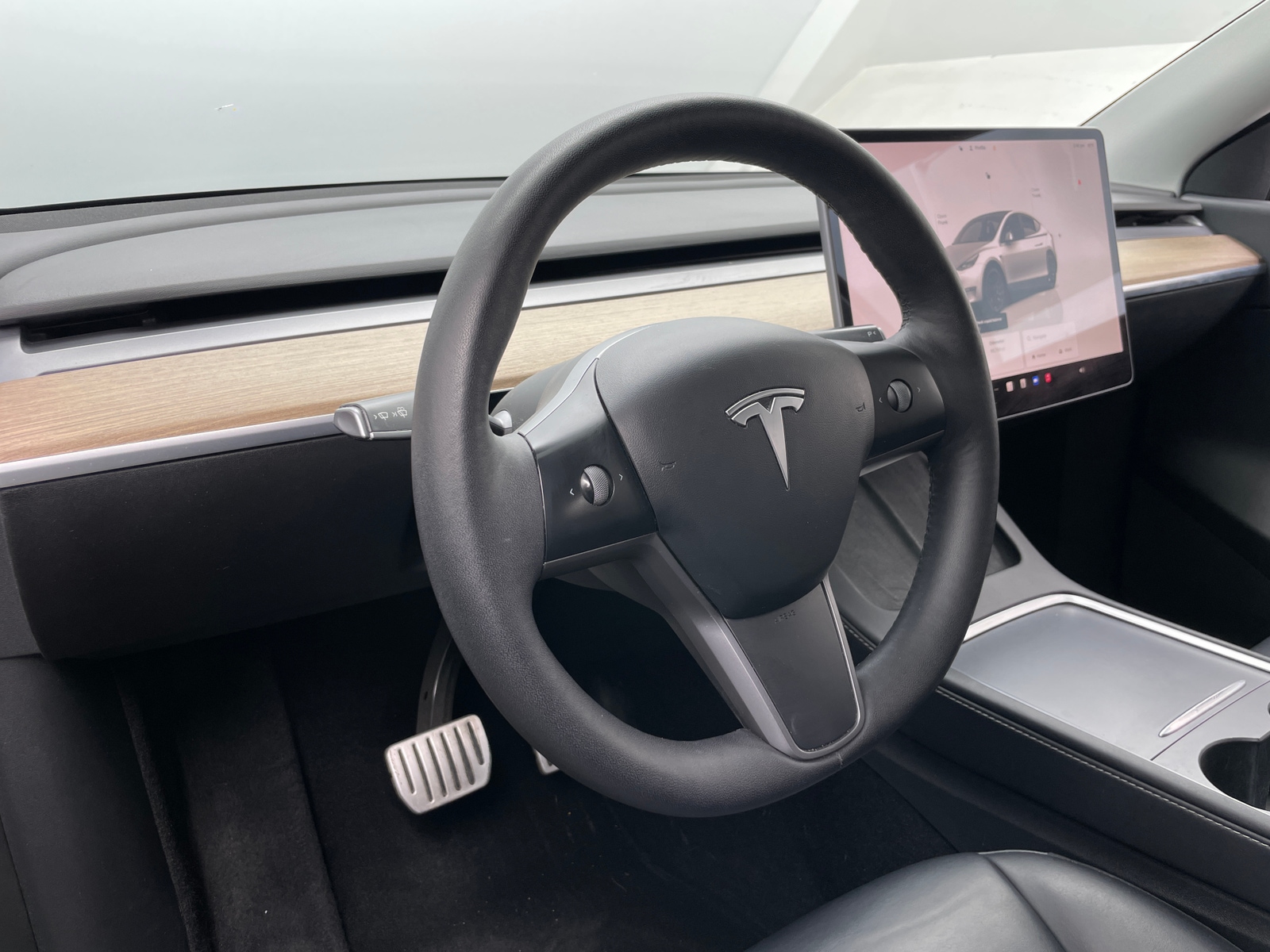 Thumbnail: 2022 Tesla Model Y - 4