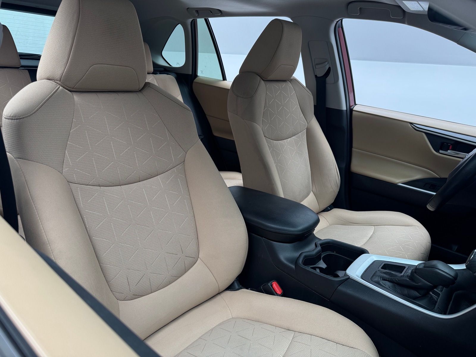 Thumbnail: 2021 Toyota RAV4 - 2