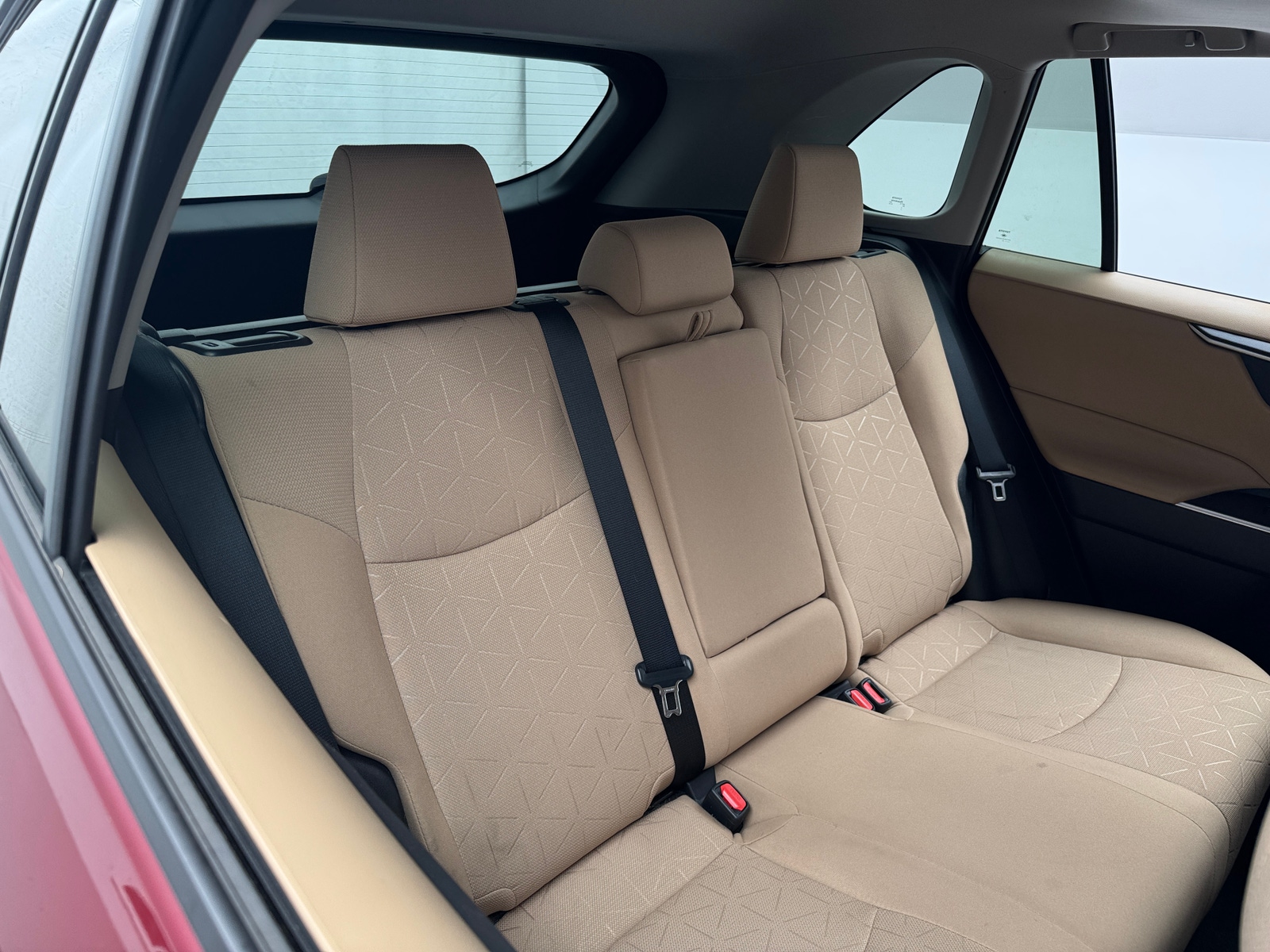 Thumbnail: 2021 Toyota RAV4 - 6