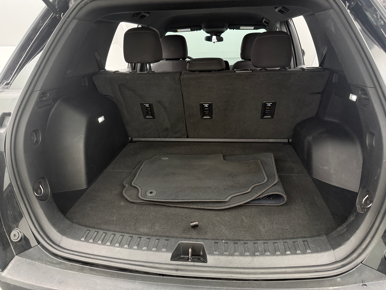 Thumbnail: 2025 Chevrolet Equinox - 7